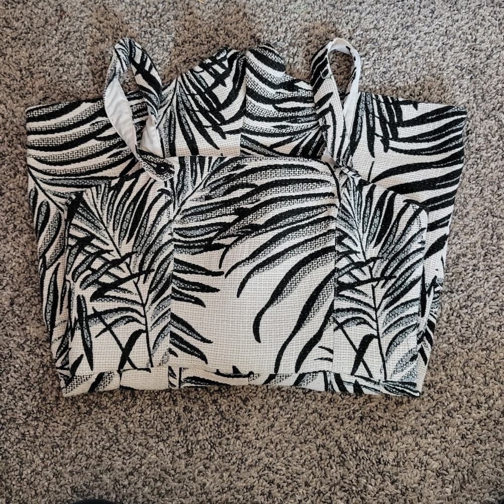 Hutch Annie romper - Picture 2 of 8